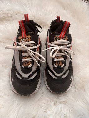 Nike Air Max Furyosa ‘Black/Light Bone/Habanero Red’